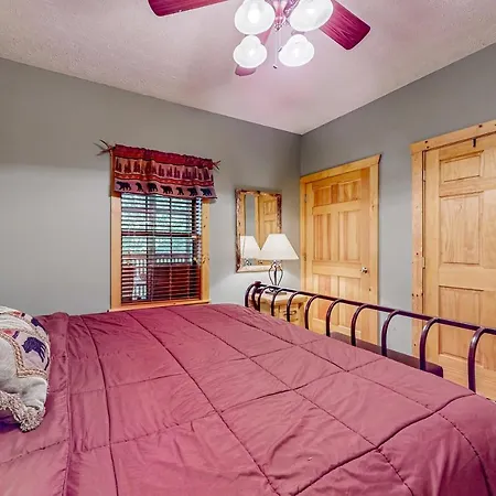 Cozy Cub Cabin Gatlinburg Extérieur photo